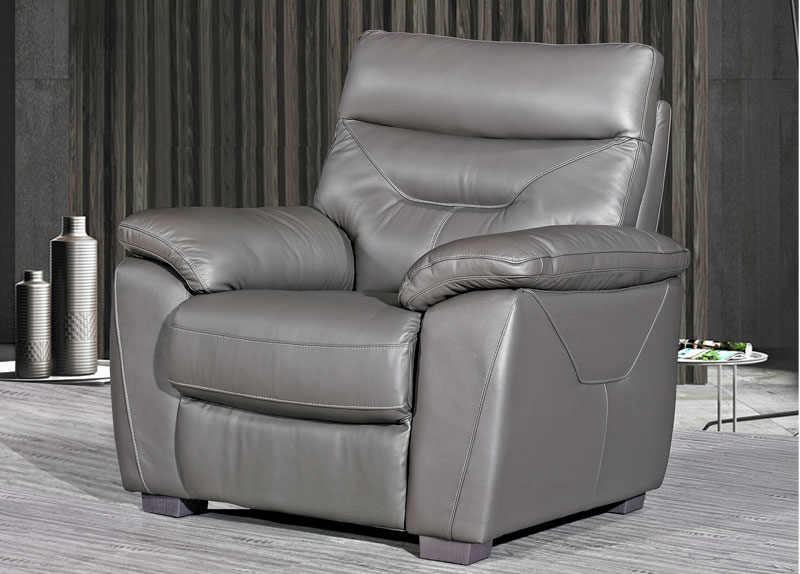 Como Leather Armchair - Click Image to Close