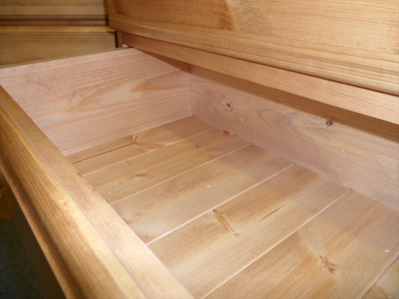 T B S Solid Pine Range" 7 / 9 / 10 Multi Chests from - Click Image to Close