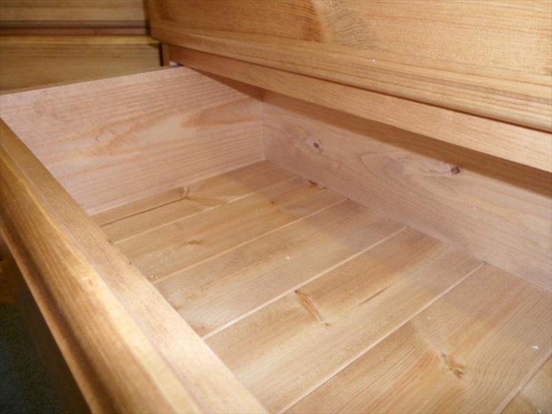 T B S Solid Pine Range" 7 / 9 / 10 Multi Chests from