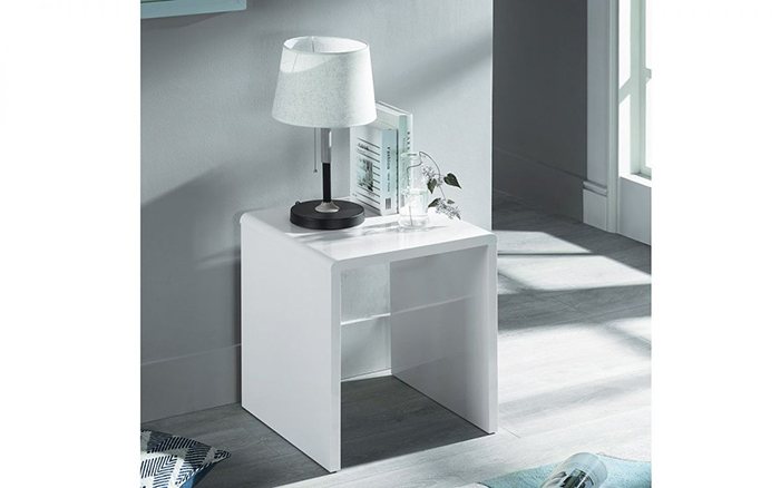 Manhattan High Gloss Lamp Table - Click Image to Close